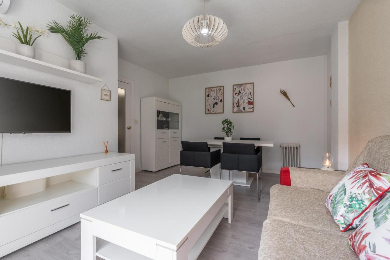 Tuguest San Agustin III Apartment Гранада Экстерьер фото